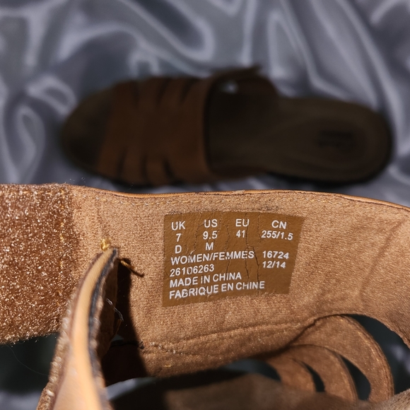 Clarks Collection Women's Sandals | Sz 9.5 - Picture 4 of 7